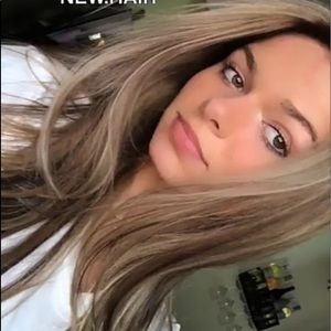 Meet your Posher, Lily